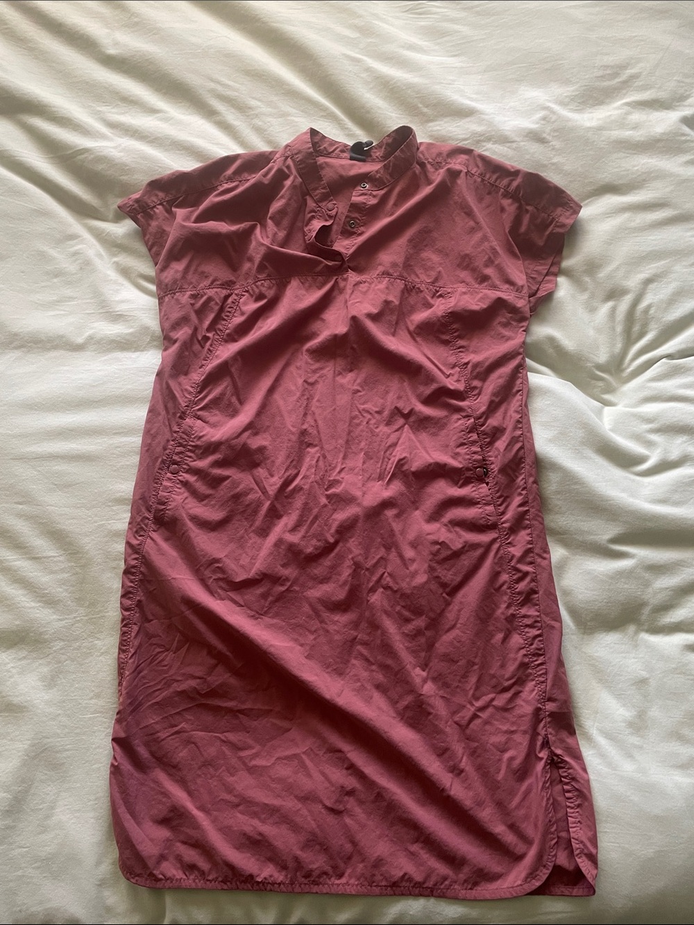 Mountain Hardwear Short Sleeve Midi Dress in Dusty Rose